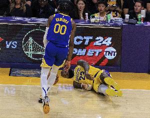 开云体育下载网址-明日湖勇大战：詹姆斯大概率出战 库明加50%出战可能