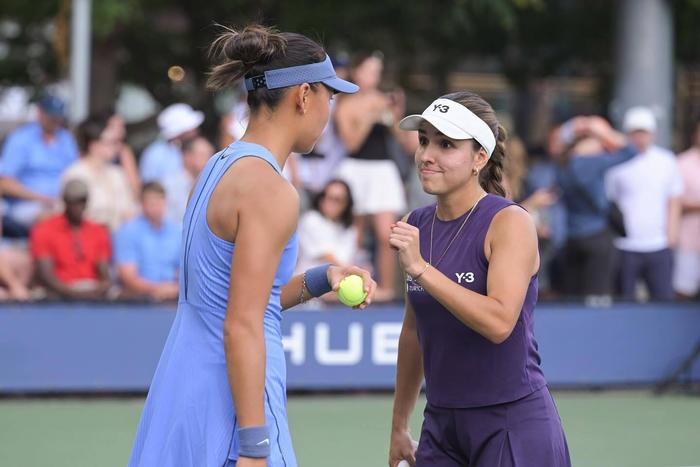 开云体育下载APP-袁悦晒美国赛季训练照，期待亚洲赛季表现