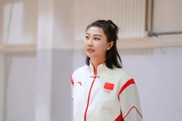 开云体育下载入口-袁心玥，有新身份