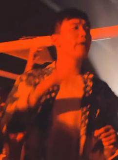 开云体育下载官网-【夜读】今晚的消费由张公子买单！