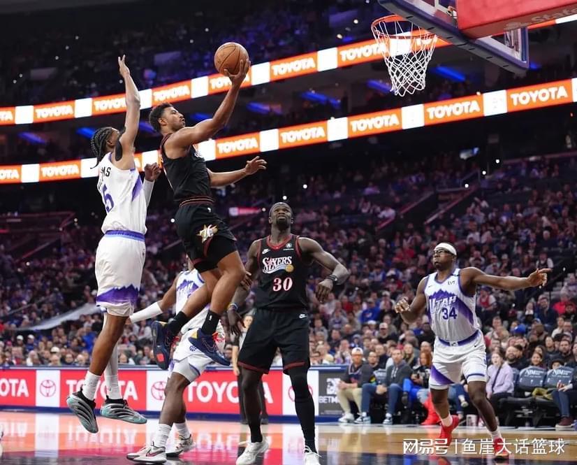 开云体育下载APP-NBA最新排名出炉！东部第二大爆冷，骑士渔翁得利，勇士也危险了