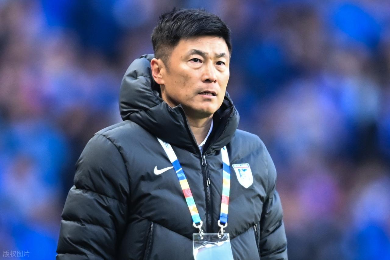 开云体育下载网页版-中超第二轮最差阵容出炉!拉唐领衔,红黄牌扎堆,李金羽意外上榜