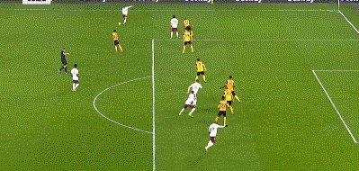 1612297611337001529.gif 开云体育下载网页版-【英超】中柱+一条龙破门后失2球染2红 阿森纳客负