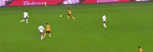 1612297622908049144.gif 开云体育下载网页版-【英超】中柱+一条龙破门后失2球染2红 阿森纳客负